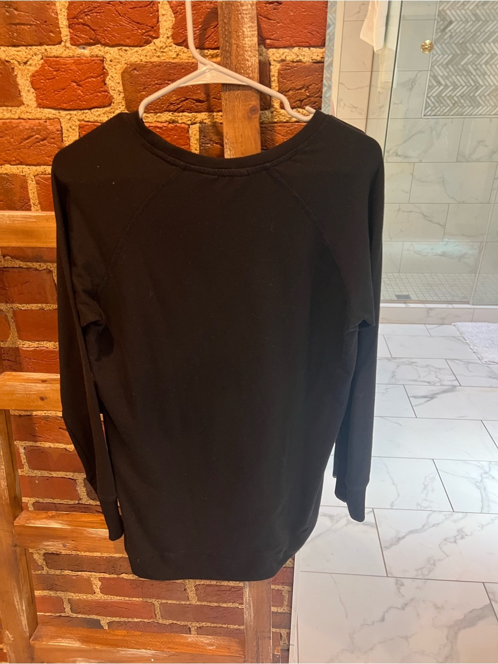 Danskin Top - Picture 2 of 3